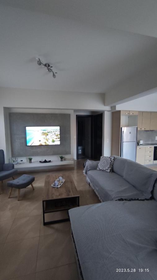 Ferienwohnung Urbi Garden Artemida  Exterior foto